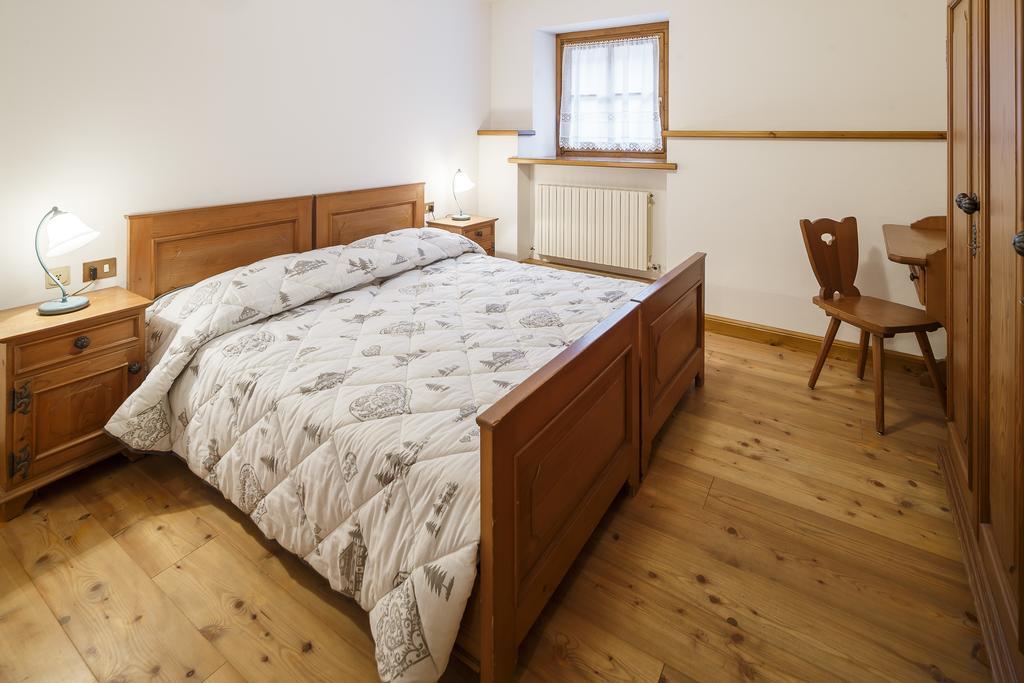 Villa Lacedel - Stayincortina Cortina d'Ampezzo Kamer foto